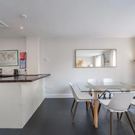 Stylish Apartment In Central London Exterior photo