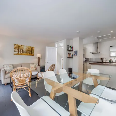 Stylish Apartment In Central London Exterior photo